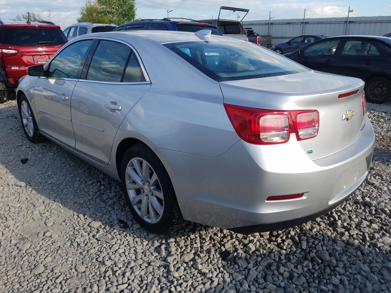 Photo 3 from auction – 2015 CHEVROLET MALIBU 2LT with VIN 1G11D5SL4FU130824
