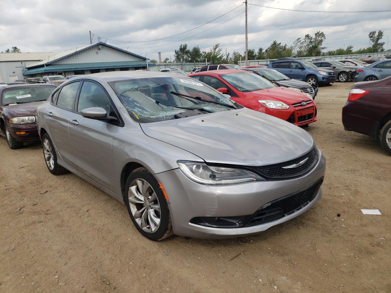 CHRYSLER 200 S 2015 with VIN 1C3CCCBB9FN647128 - Photo from auction