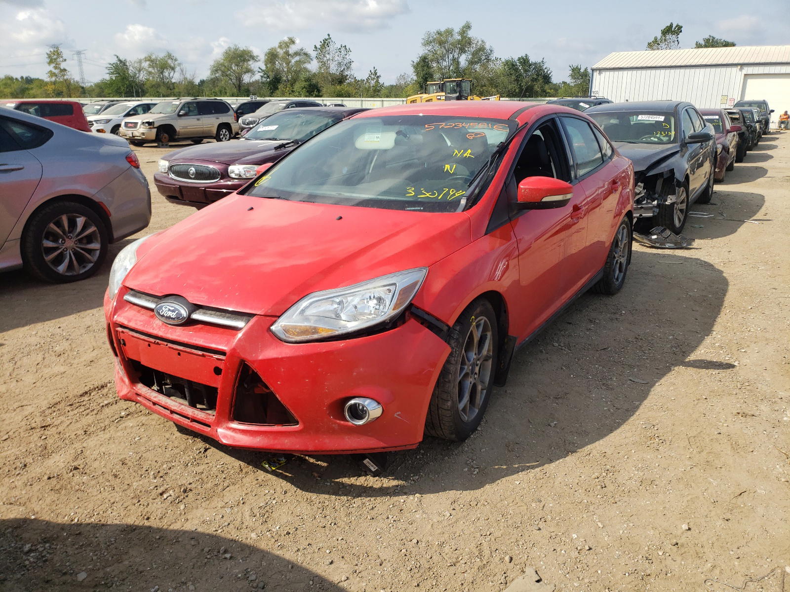 Photo 2 from auction – 2014 FORD FOCUS SE with VIN 1FADP3F28EL330794