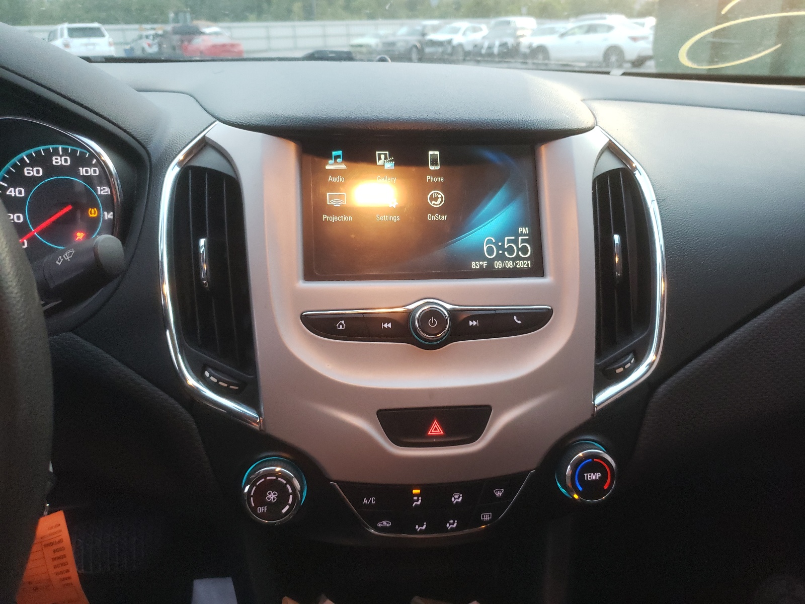 Photo 9 from auction – 2017 CHEVROLET CRUZE LS with VIN 3G1BC5SM4HS561912