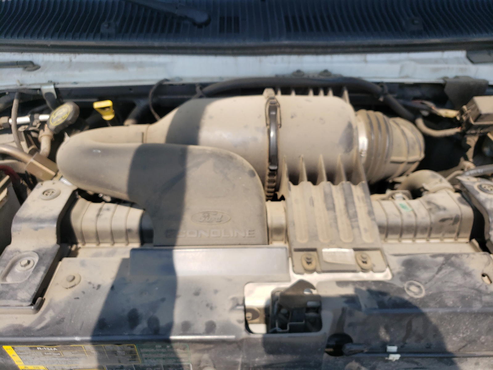 Photo 7 from auction – 2004 FORD ECONOLINE with VIN 1FBNE31L74HB06927