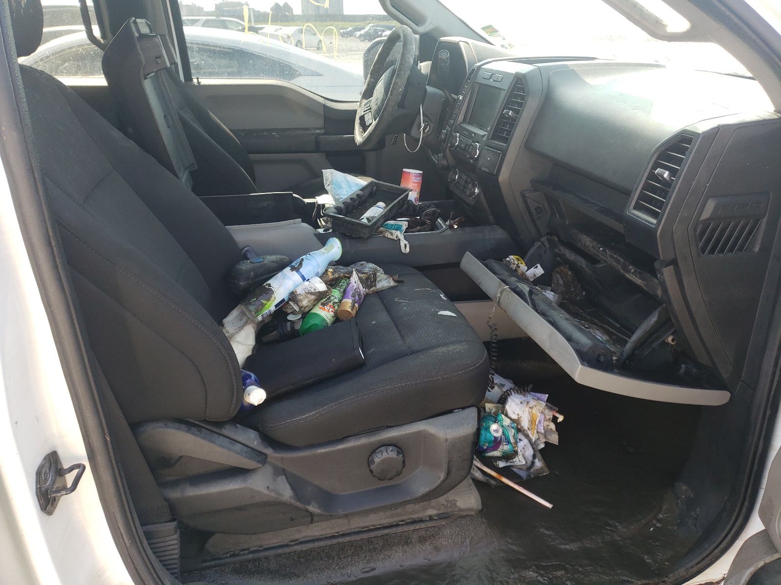 Photo 5 from auction – 2019 FORD F150 SUPER with VIN 1FTEW1C50KKC64764