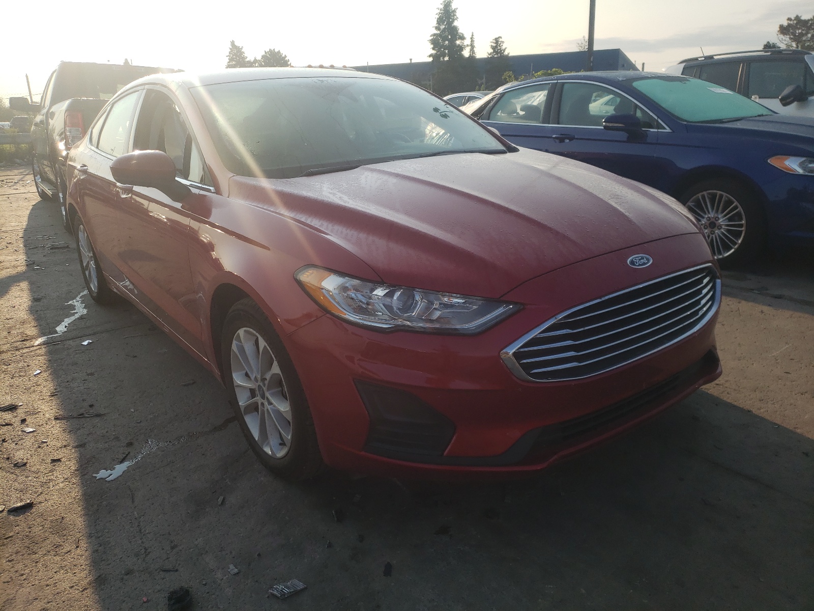 FORD FUSION SE 2020 with VIN 3FA6P0HD2LR258964 - Photo from auction