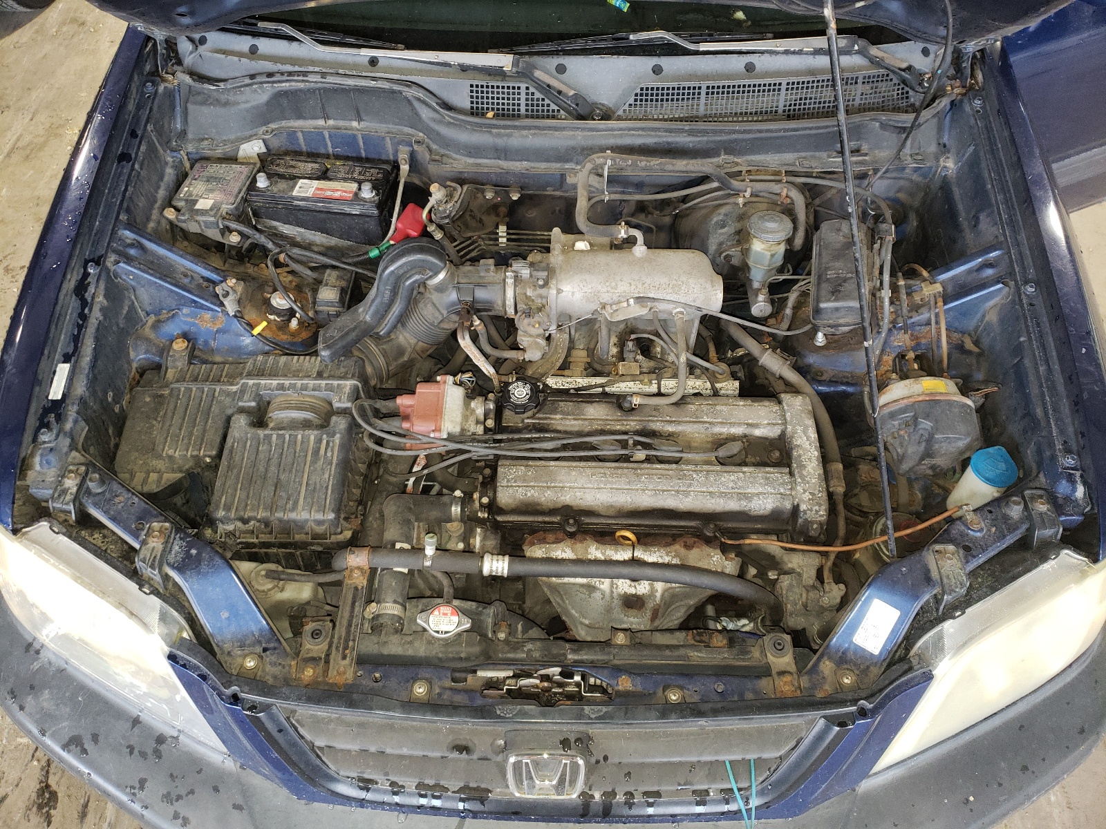 Photo 7 from auction – 1998 HONDA CR-V EX with VIN JHLRD1865WC035511