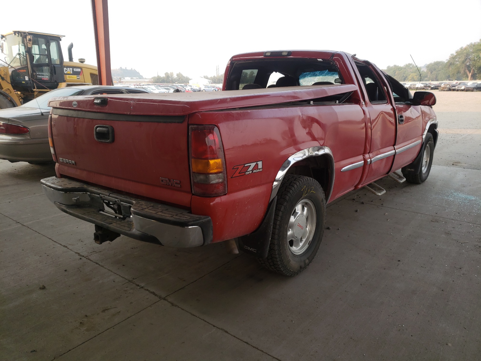 Photo 4 from auction – 2001 GMC NEW SIERRA with VIN 2GTEK19T611388702