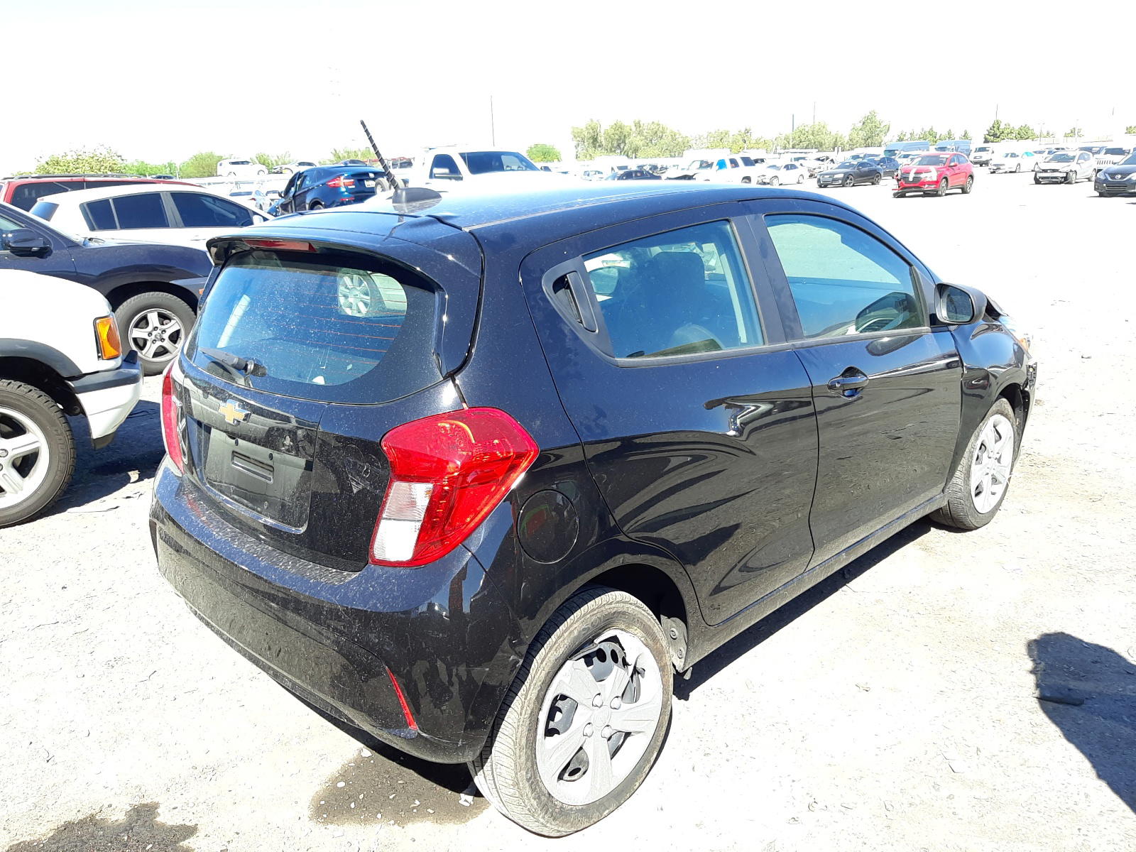 Photo 4 from auction – 2020 CHEVROLET SPARK LS with VIN KL8CB6SA5LC451887