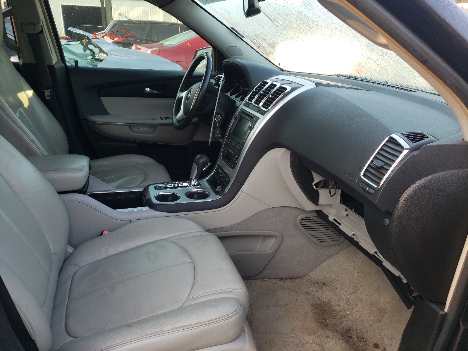 Photo 5 from auction – 2009 GMC ACADIA SLT with VIN 1GKER23DX9J155785