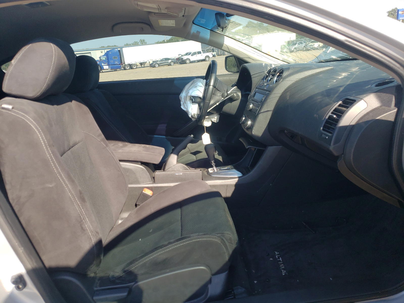 Photo 5 from auction – 2012 NISSAN ALTIMA S with VIN 1N4AL2EP7CC175643