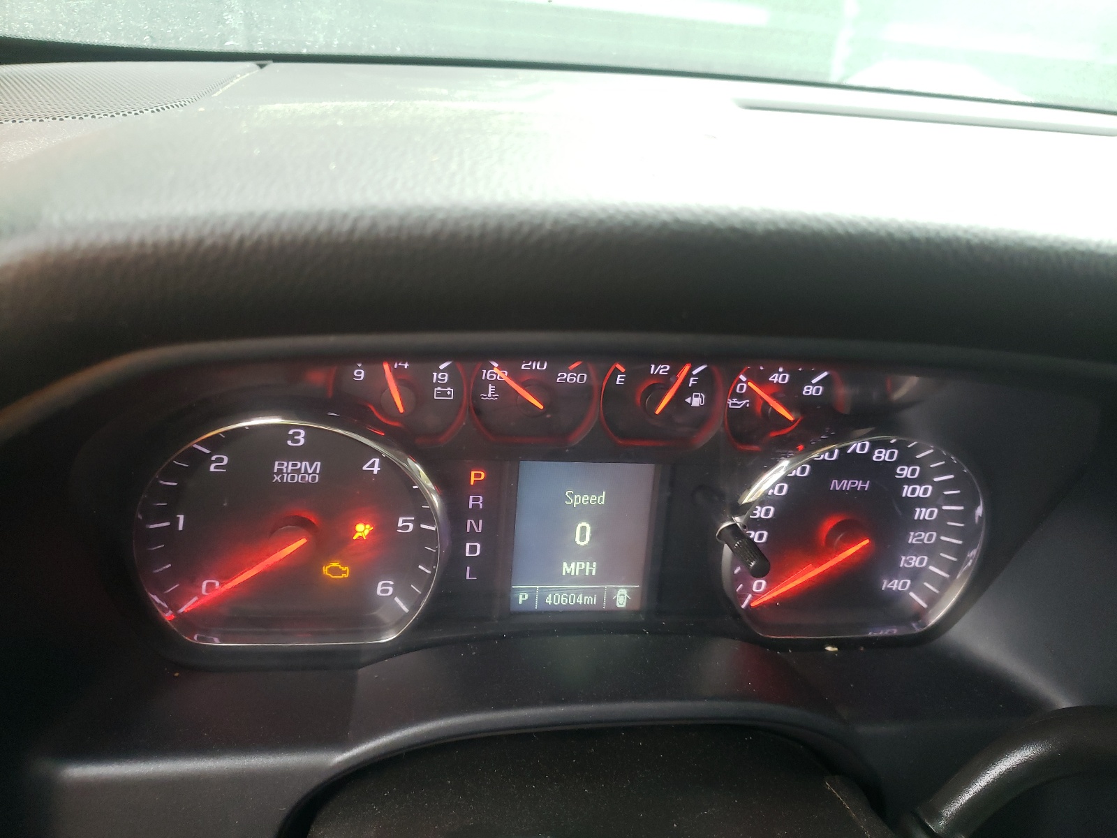 Photo 8 from auction – 2017 CHEVROLET SILVERADO with VIN 1GCVKNEC4HZ295241