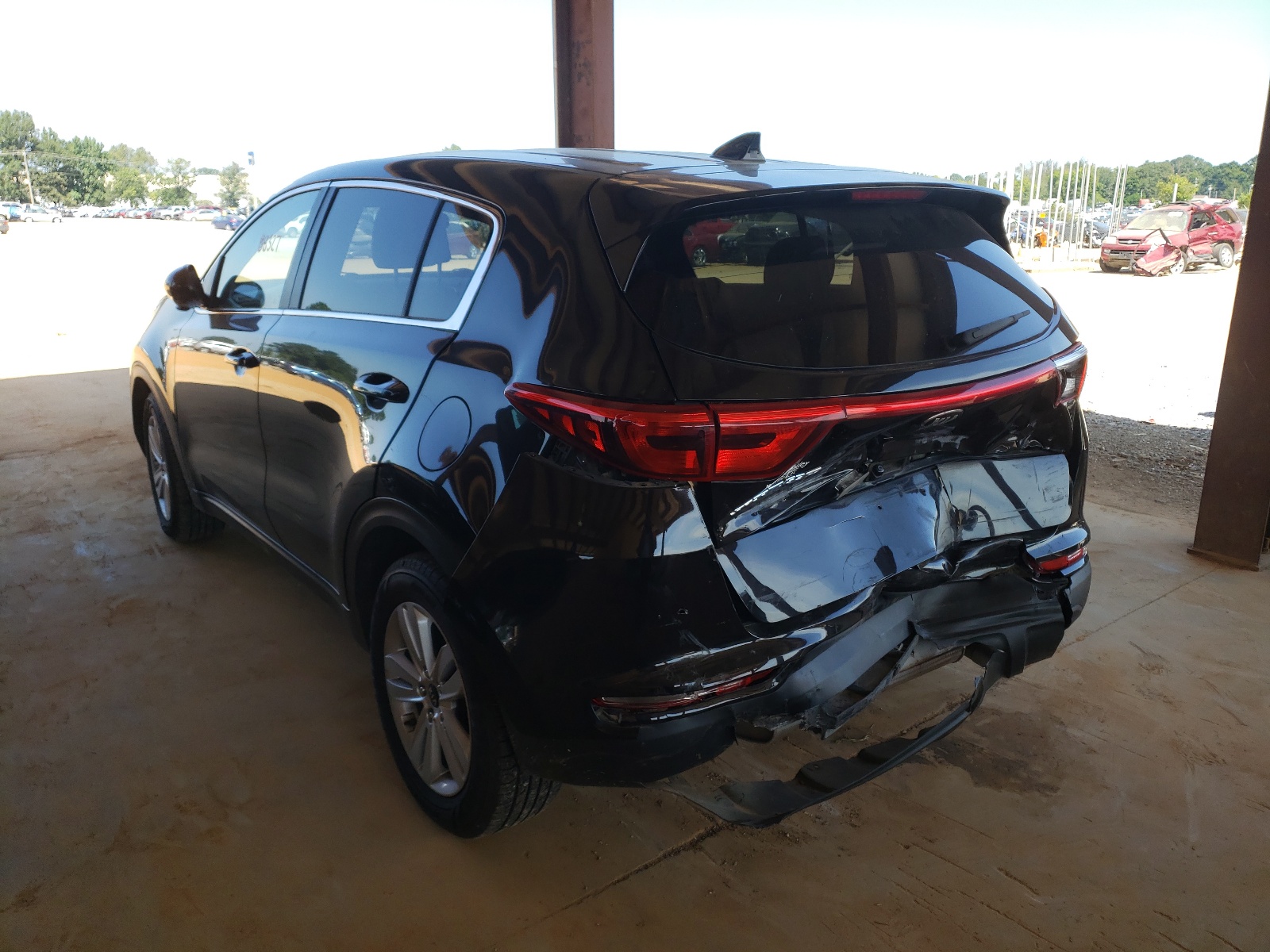 Photo 3 from auction – 2018 KIA SPORTAGE L with VIN KNDPM3AC8J7326327