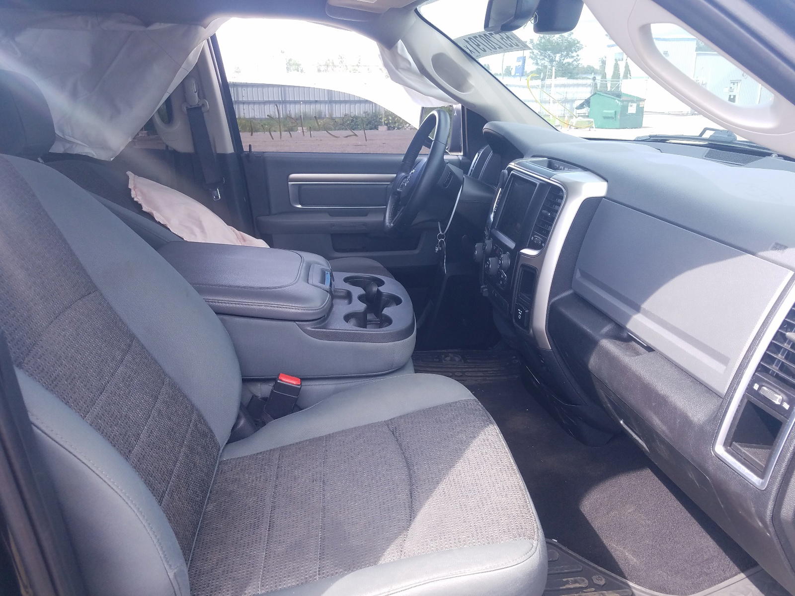 Photo 5 from auction – 2016 RAM 1500 SLT with VIN 1C6RR7GT7GS294539