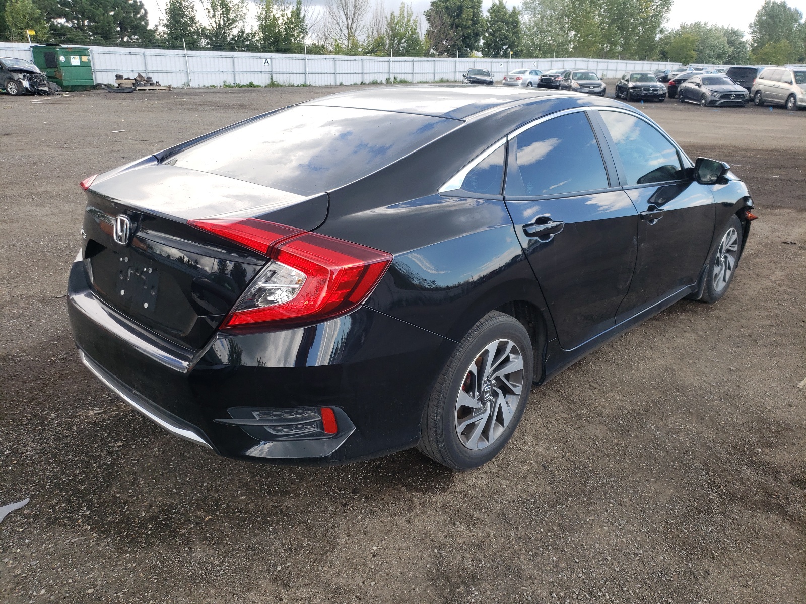 Zdjęcie 4 z aukcji – 2019 HONDA CIVIC EX z VIN 2HGFC2F71KH041190