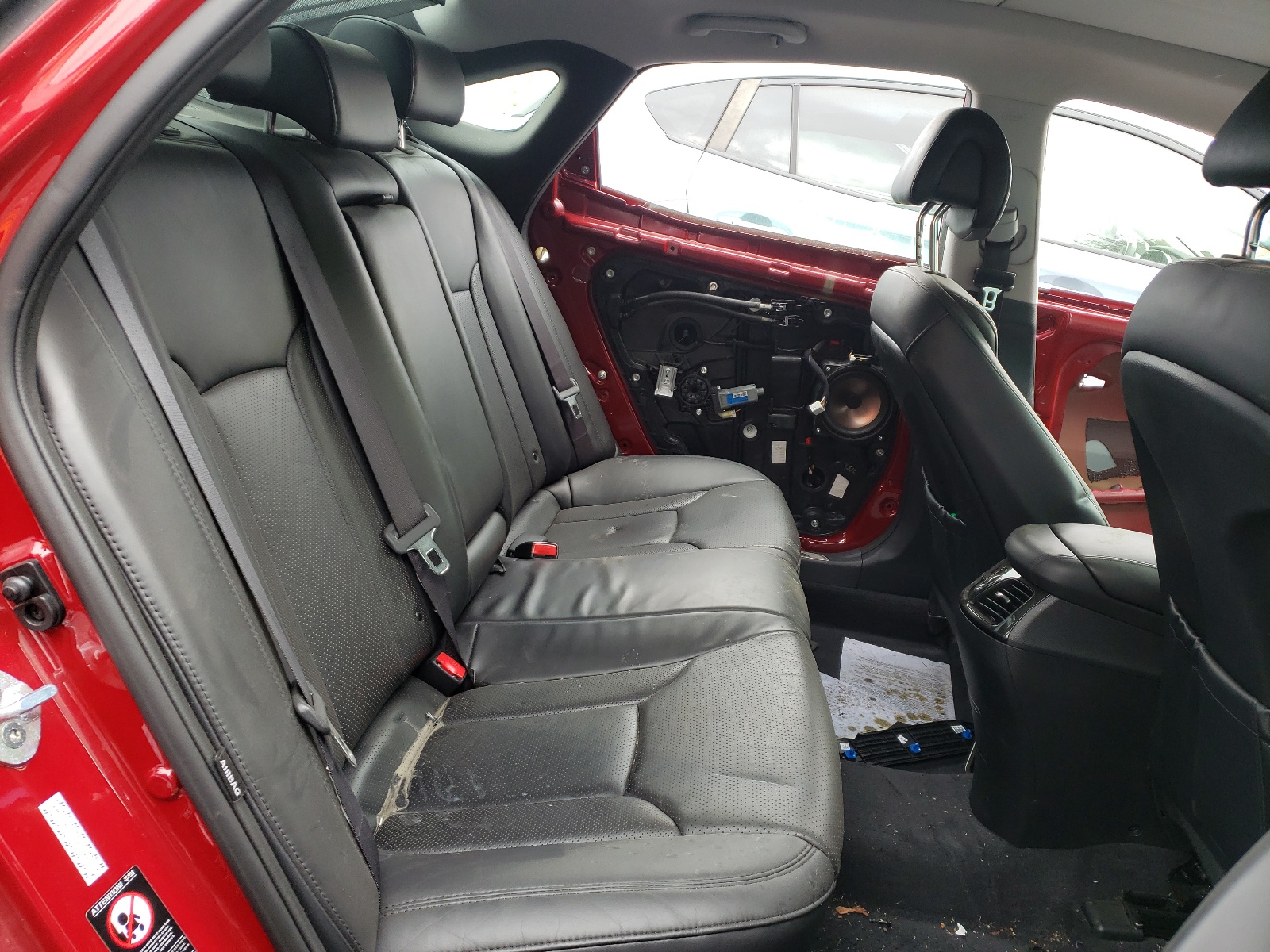 Photo 6 from auction – 2016 HYUNDAI AZERA LIMI with VIN KMHFH4JG0GA529907