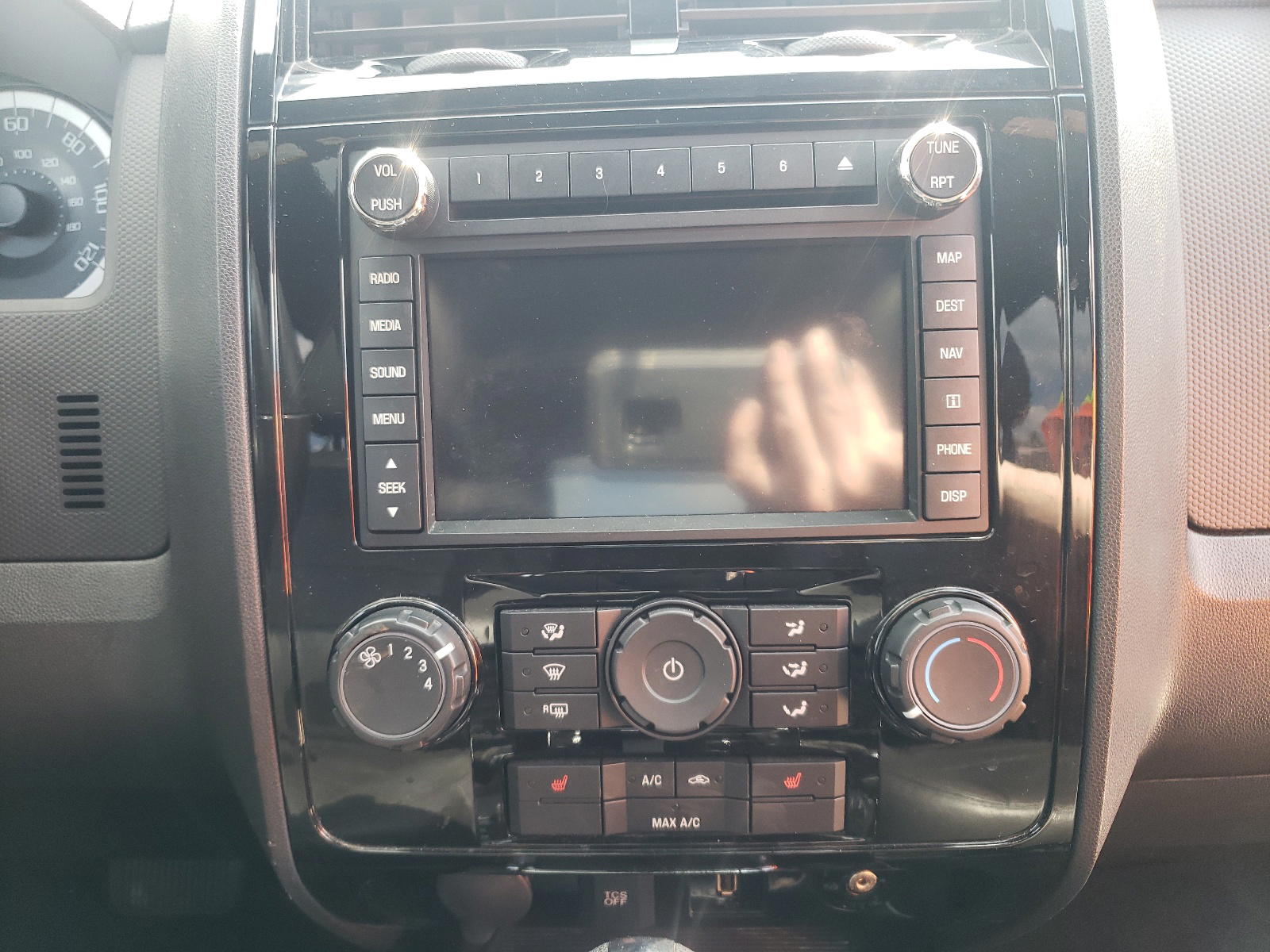 Photo 9 from auction – 2012 FORD ESCAPE LIM with VIN 1FMCU9EG5CKC22050