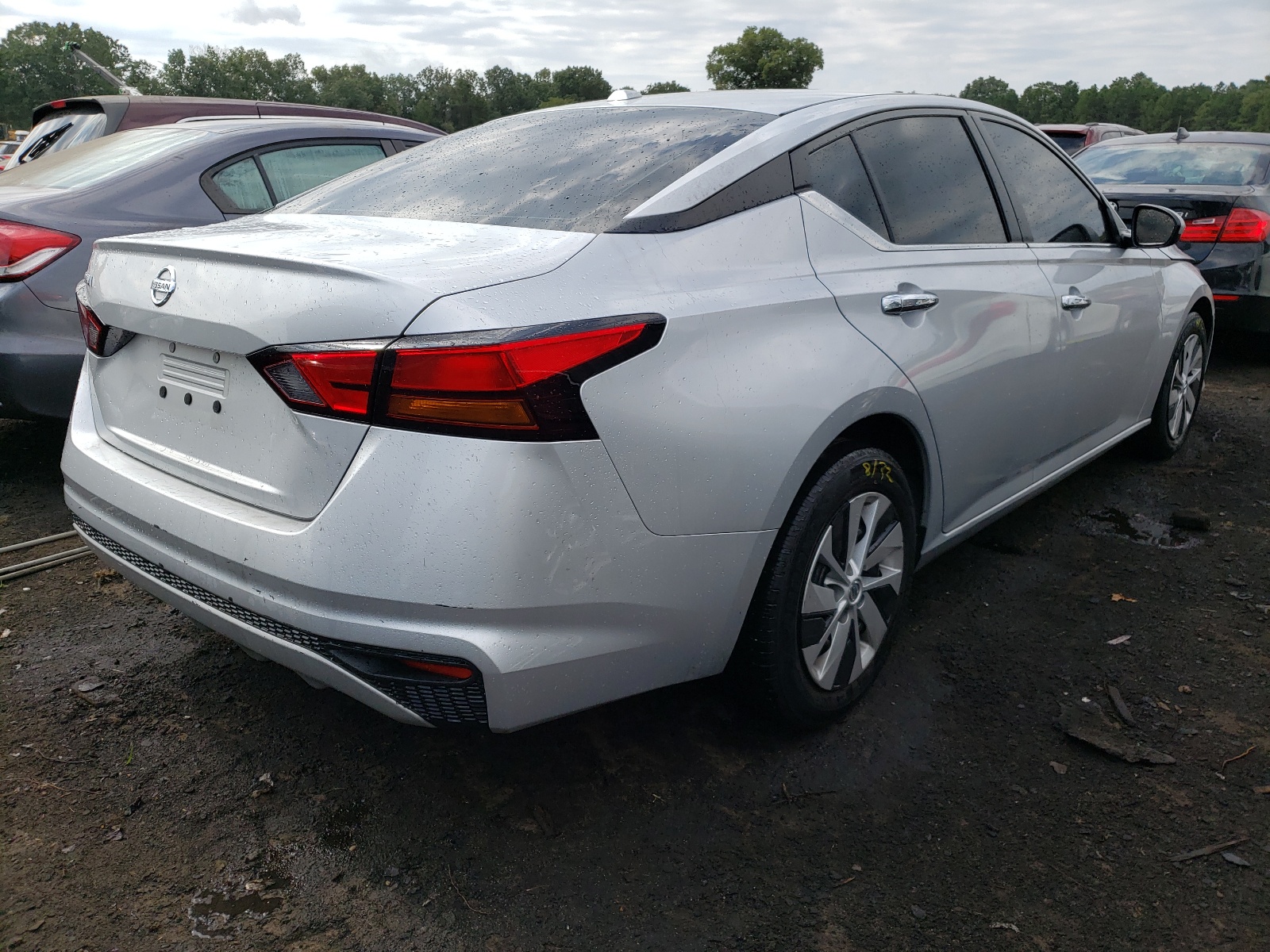 Photo 4 from auction – 2019 NISSAN ALTIMA S with VIN 1N4BL4BV9KC120239