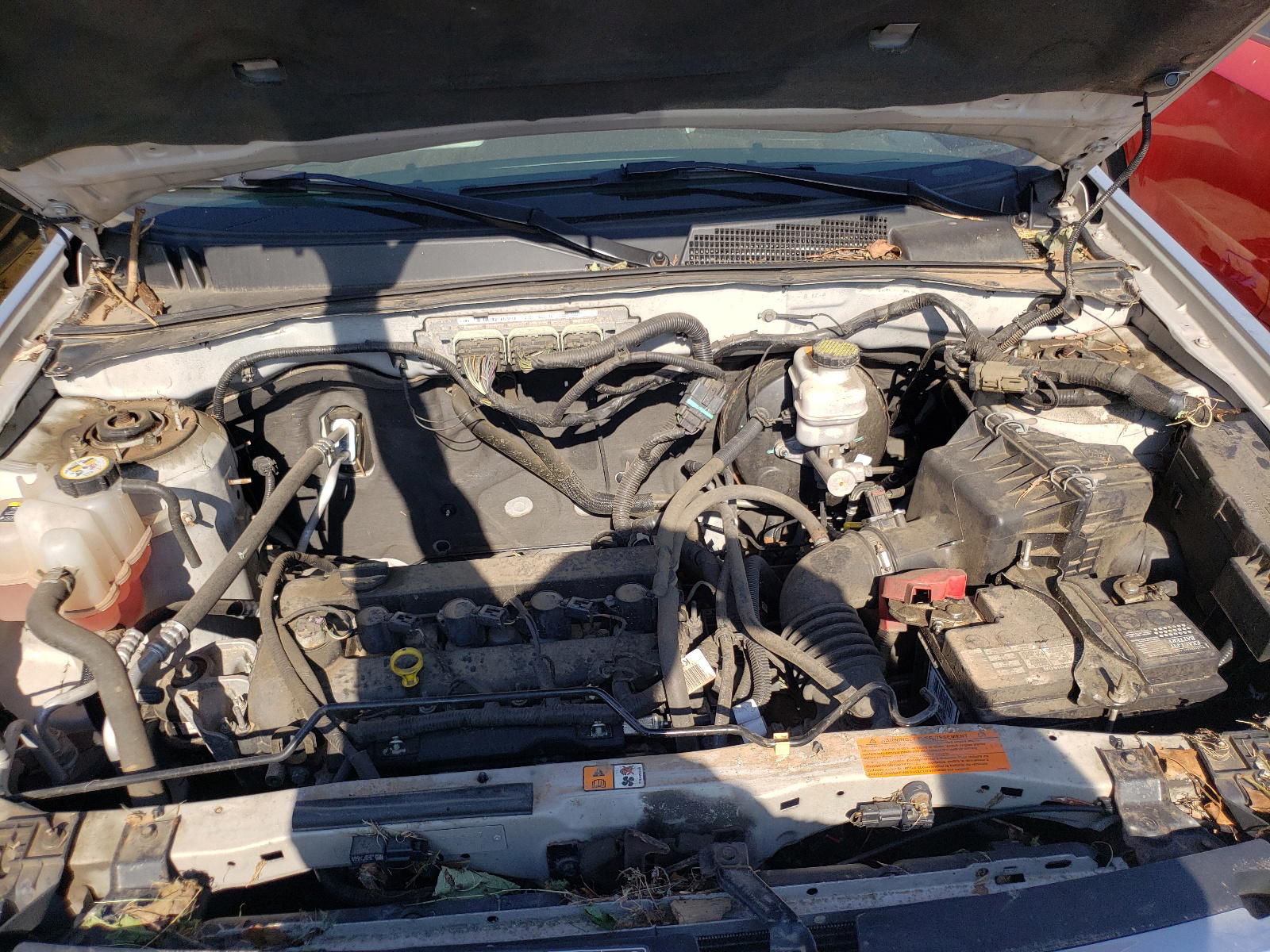 Photo 7 from auction – 2012 FORD ESCAPE LIM with VIN 1FMCU9E74CKC22556