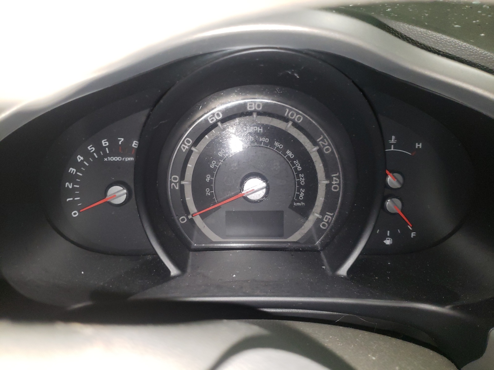 Photo 8 from auction – 2015 KIA SPORTAGE L with VIN KNDPB3AC9F7699454