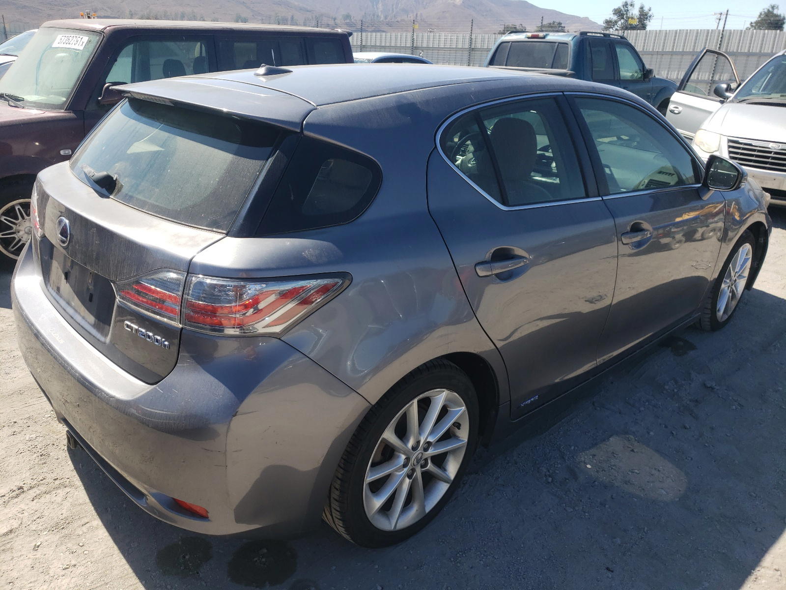 Photo 4 from auction – 2012 LEXUS CT 200 with VIN JTHKD5BH1C2101598