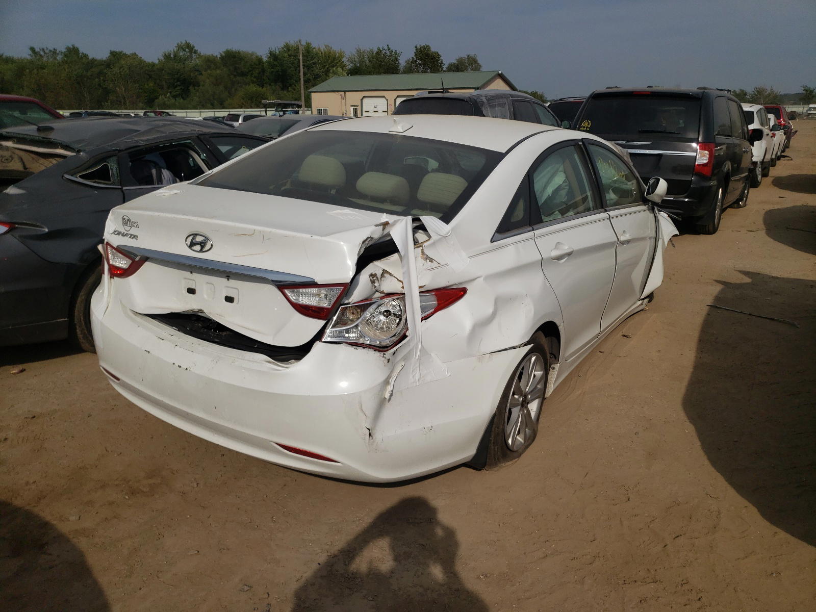 Photo 4 from auction – 2012 HYUNDAI SONATA GLS with VIN 5NPEB4AC7CH455841