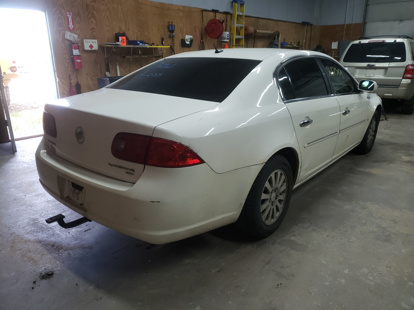 Photo 4 from auction – 2006 BUICK LUCERNE CX with VIN 1G4HP572X6U223887
