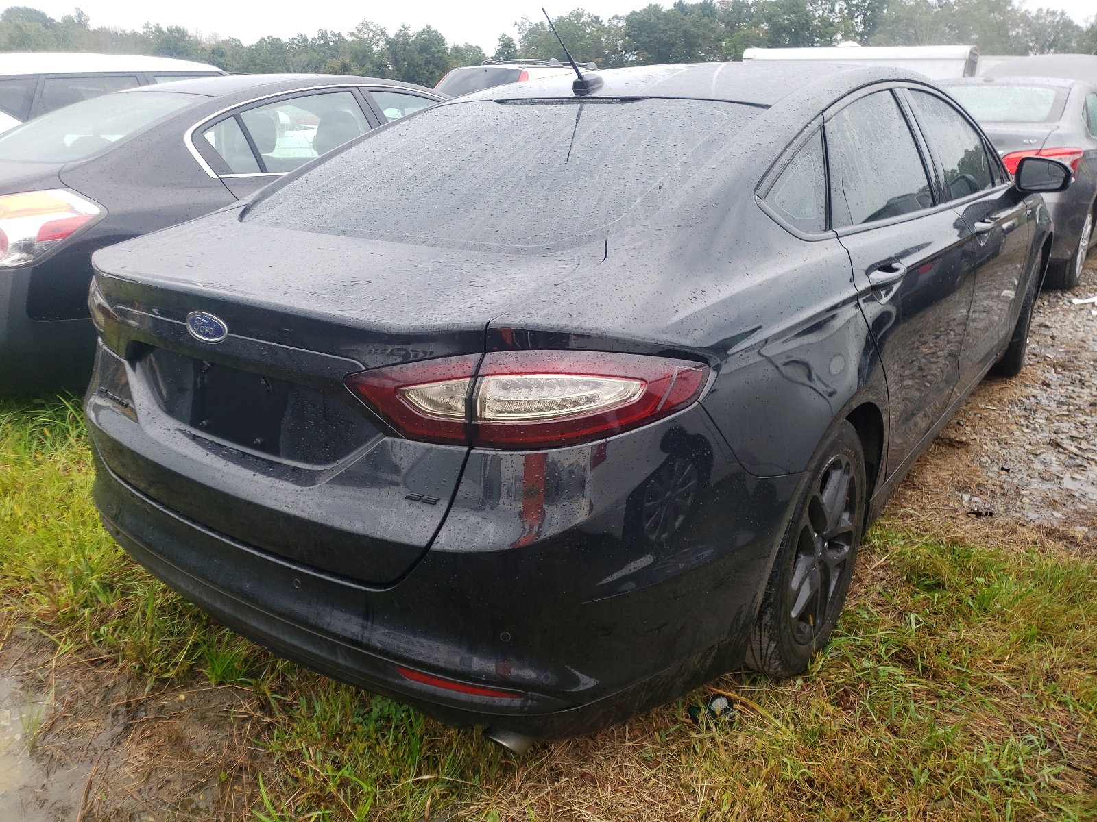Photo 4 from auction – 2015 FORD FUSION SE with VIN 1FA6P0HD1F5131162