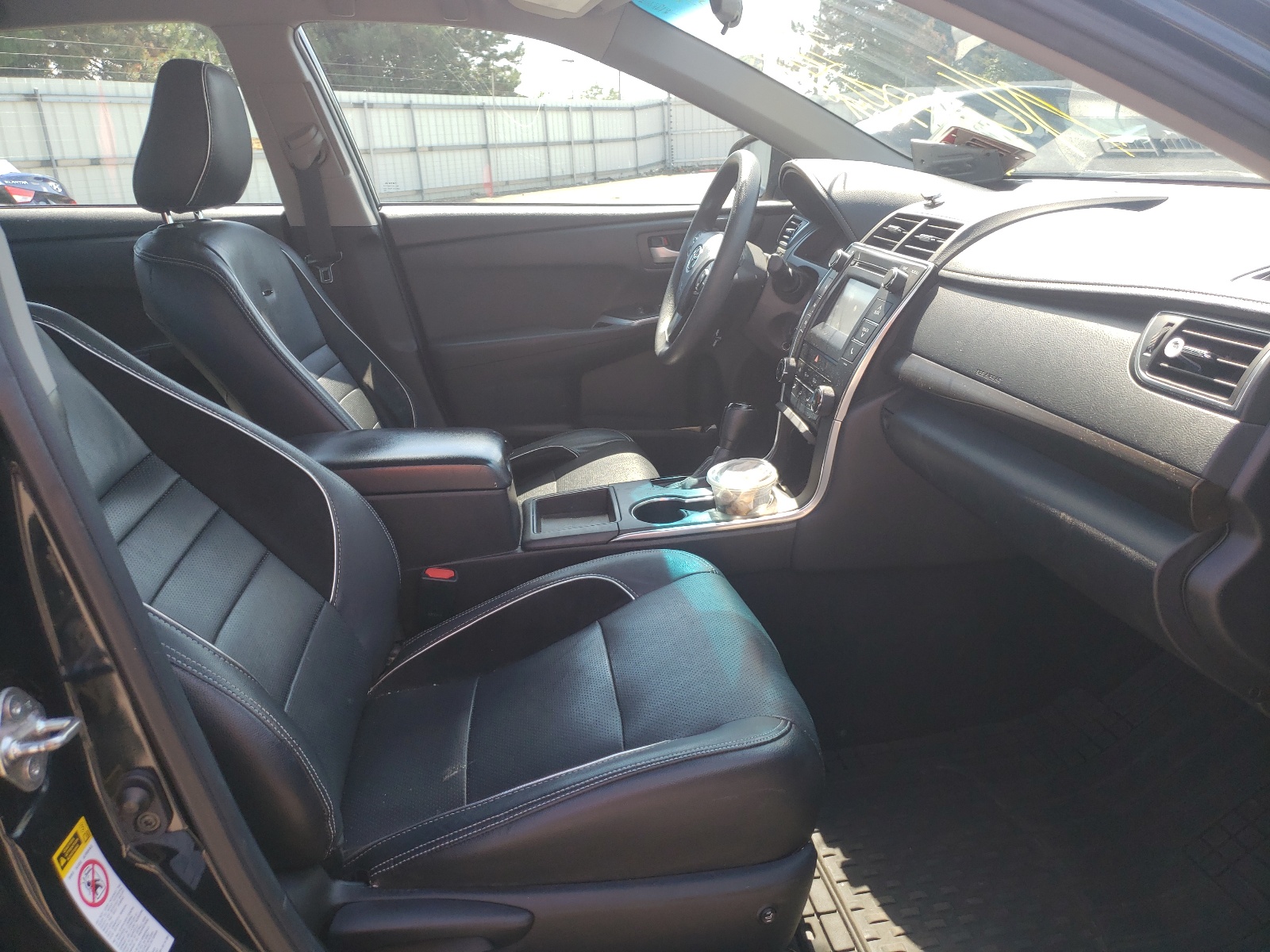 Photo 5 from auction – 2015 TOYOTA CAMRY LE with VIN 4T4BF1FK8FR463822