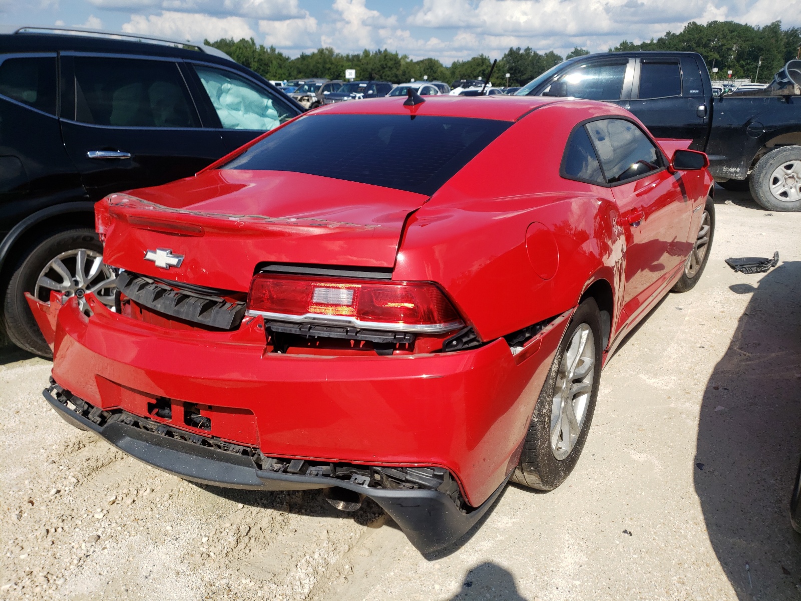 Photo 4 from auction – 2015 CHEVROLET CAMARO LS with VIN 2G1FB1E34F9116211
