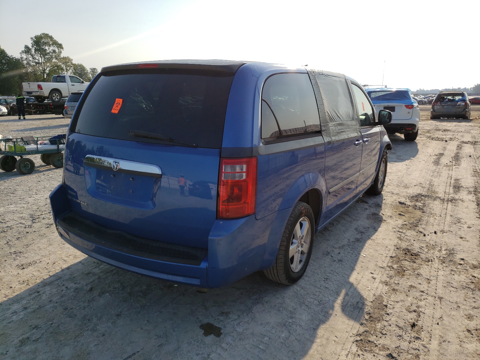 Photo 4 from auction – 2008 DODGE GRAND CARA with VIN 2D8HN54P48R742574