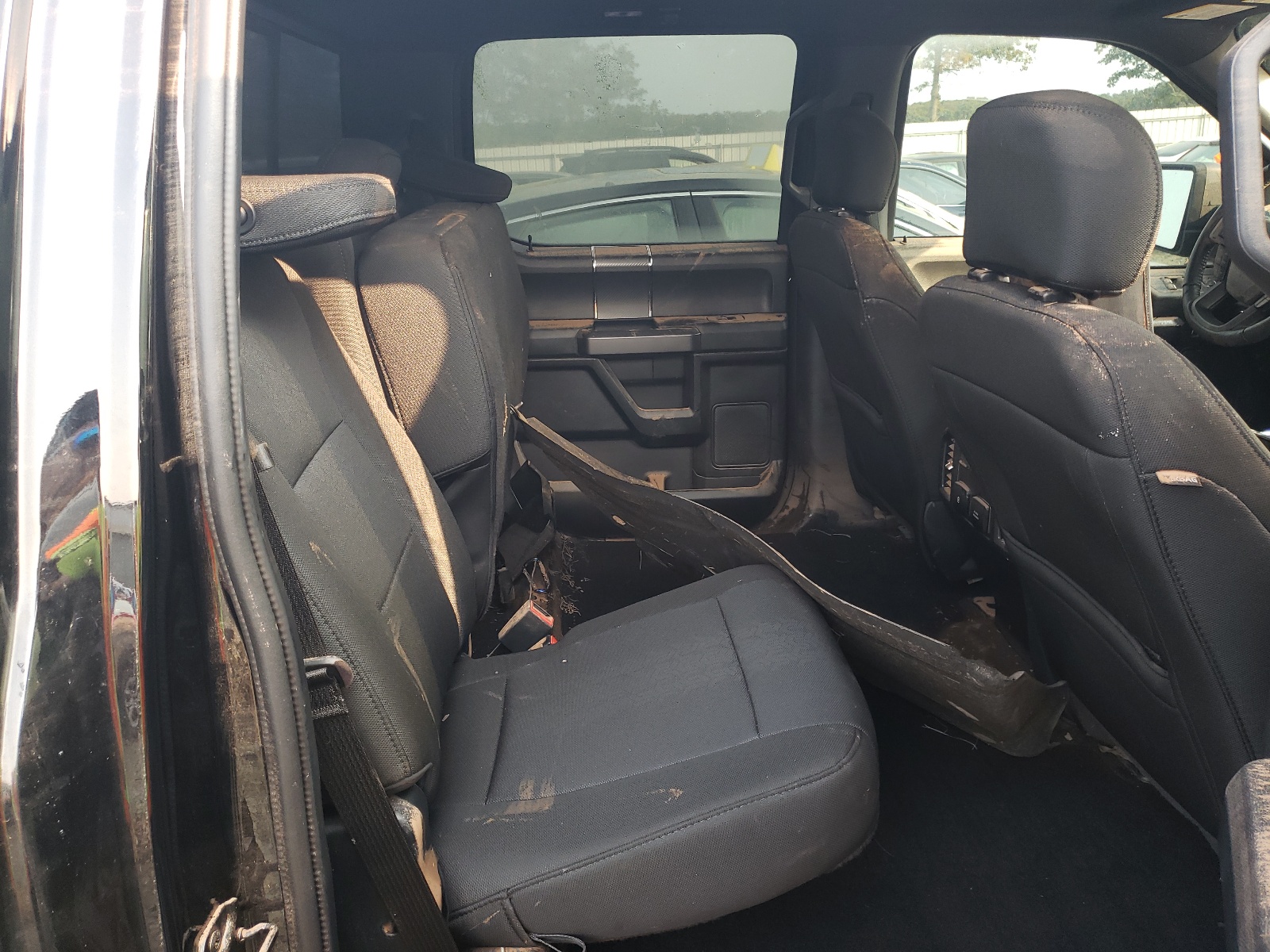 Photo 6 from auction – 2019 FORD F150 SUPER with VIN 1FTEW1E48KFC17169