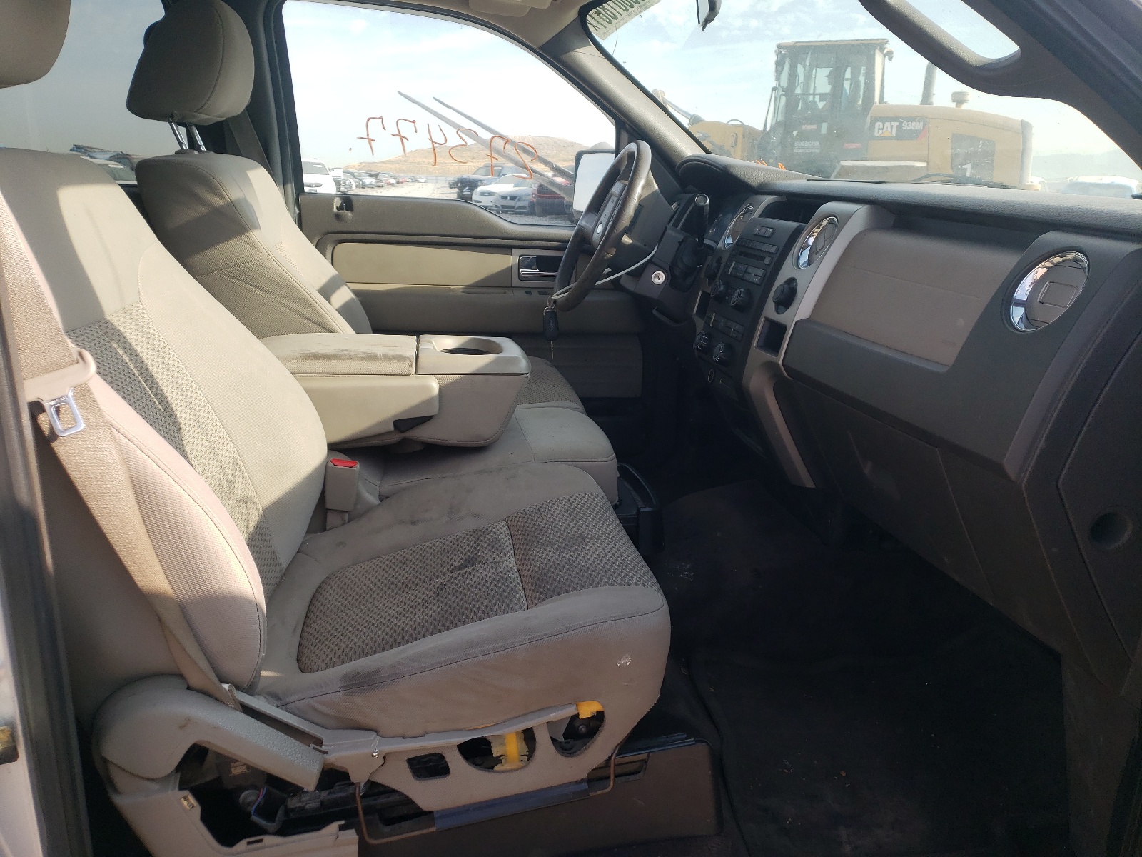 Photo 5 from auction – 2010 FORD F150 SUPER with VIN 1FTFW1EV4AFB50632