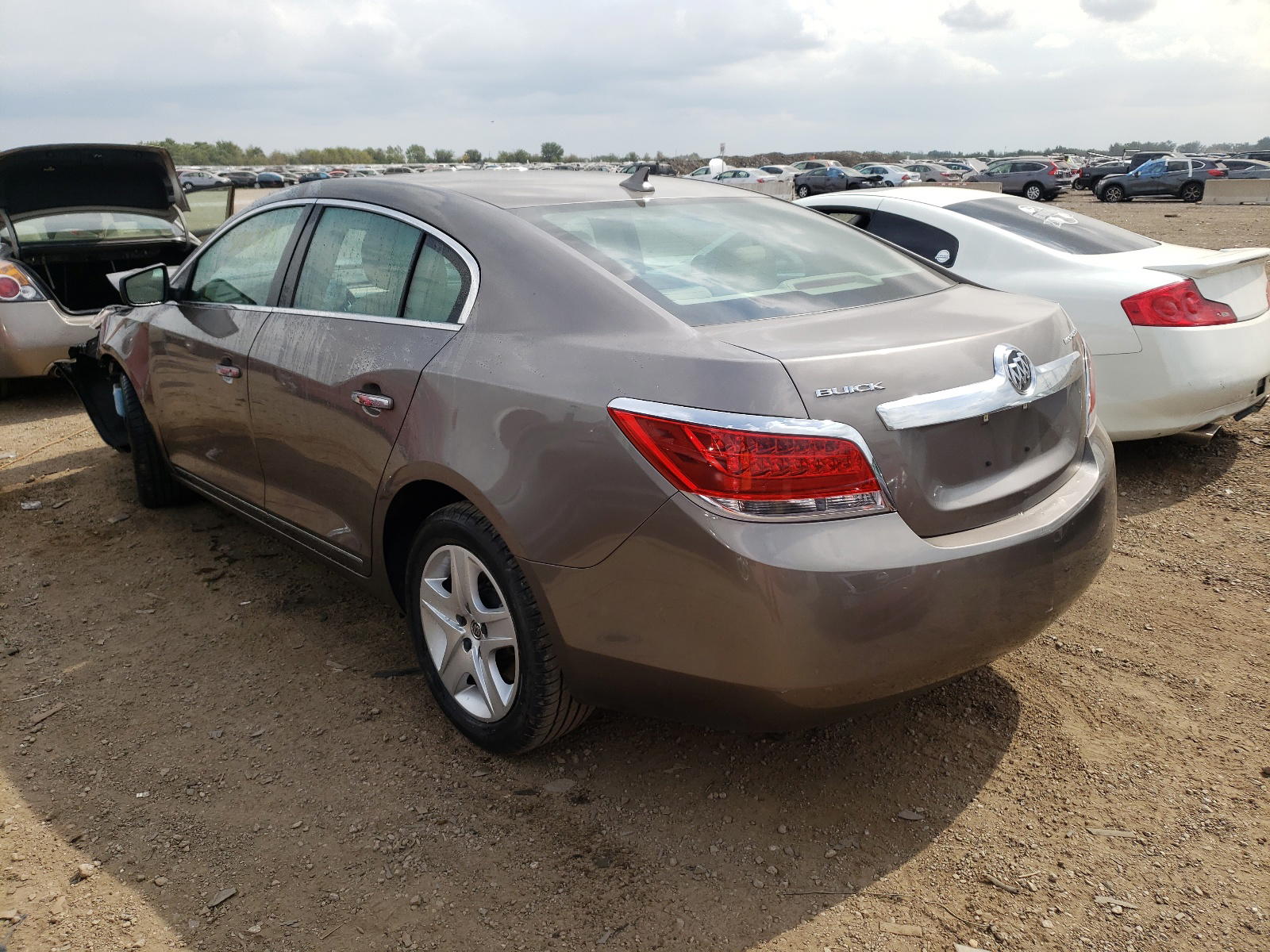 Photo 3 from auction – 2011 BUICK LACROSSE C with VIN 1G4GA5ED4BF228468