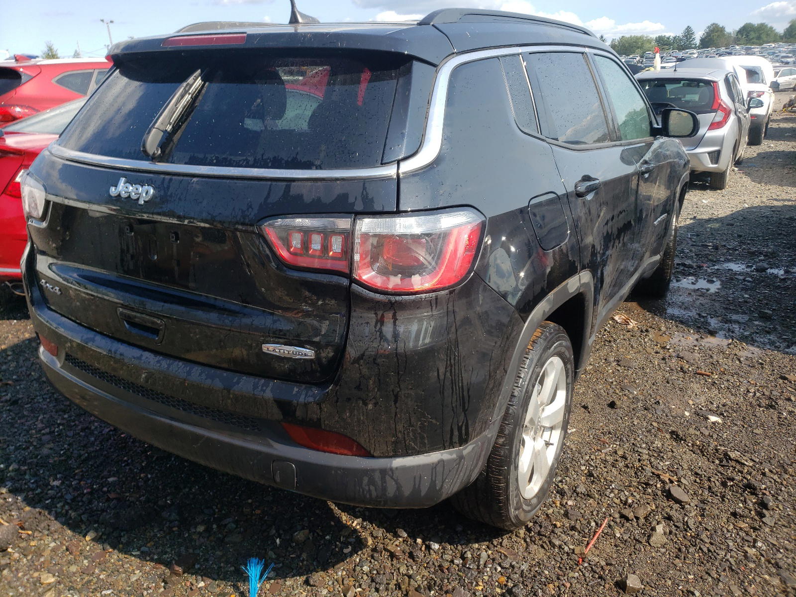 Photo 4 from auction – 2018 JEEP COMPASS LA with VIN 3C4NJDBB4JT282978