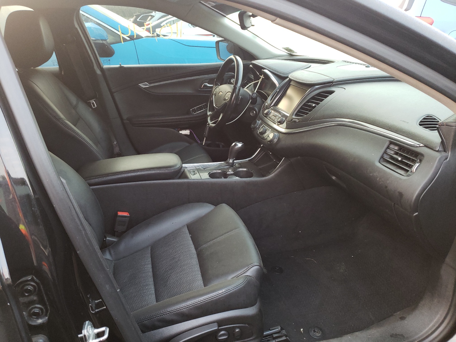 Photo 5 from auction – 2017 CHEVROLET IMPALA LT with VIN 2G1105S3XH9156050