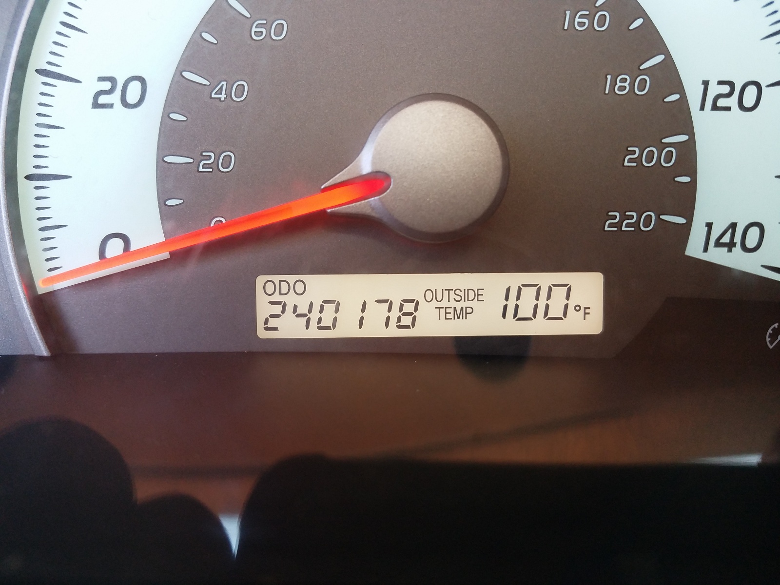 Photo 8 from auction – 2007 TOYOTA CAMRY SE with VIN 4T1BE46K57U729541