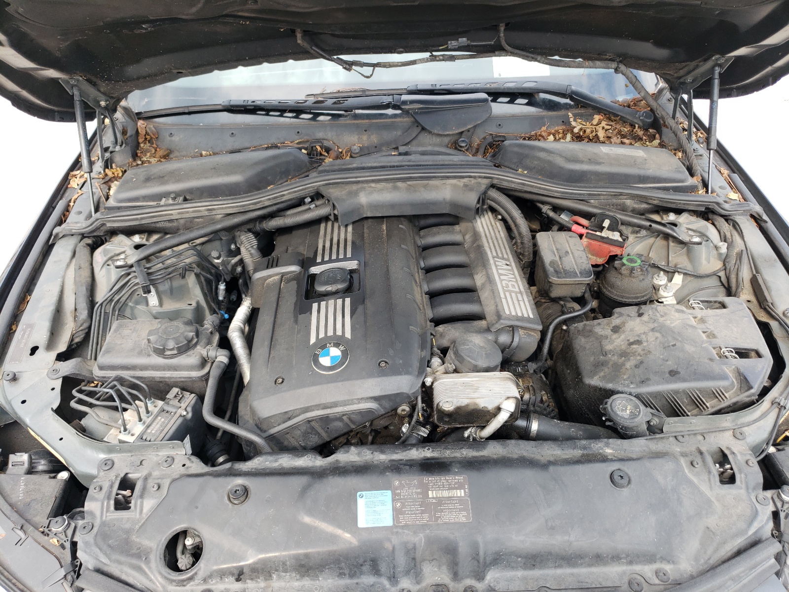 Photo 7 from auction – 2010 BMW 528 I with VIN WBANU5C58AC442231