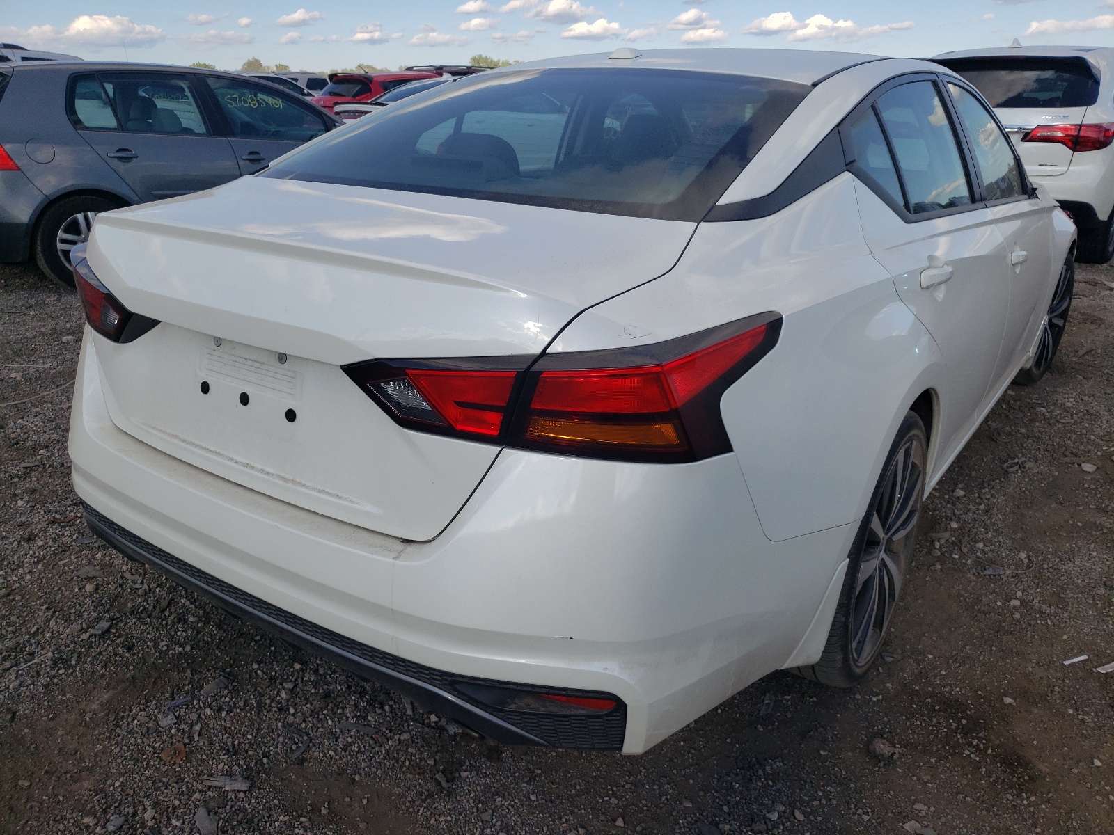 Photo 4 from auction – 2019 NISSAN ALTIMA SR with VIN 1N4BL4CV0KC172941
