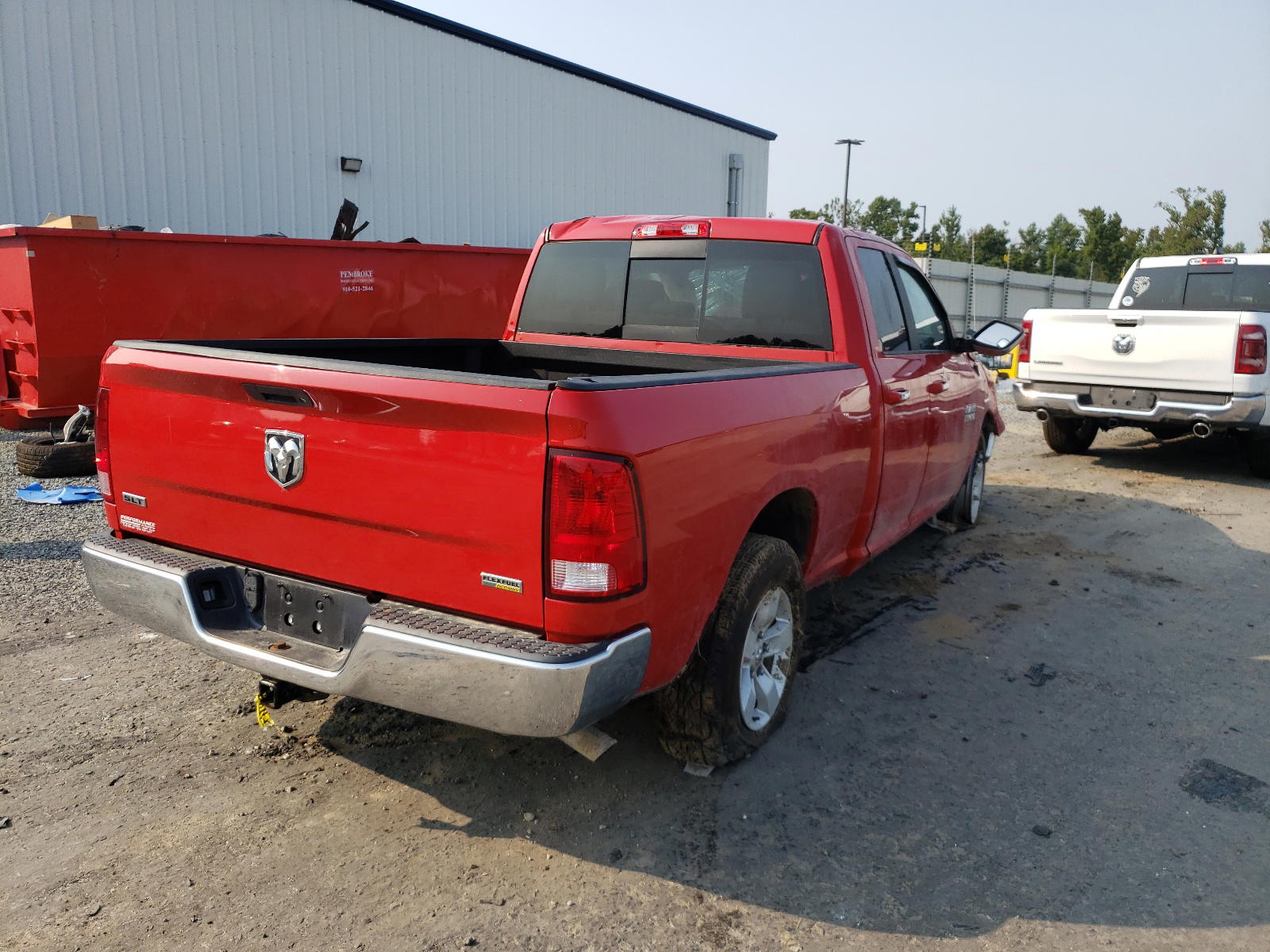 Photo 4 from auction – 2016 RAM 1500 SLT with VIN 1C6RR6GGXGS226717