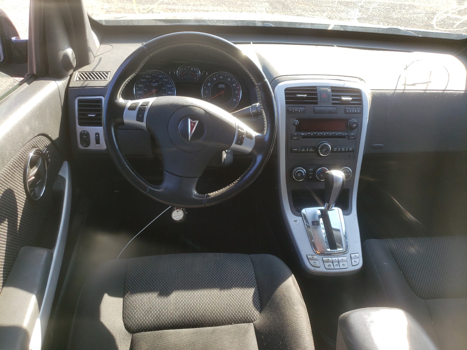 Photo 9 from auction – 2008 PONTIAC TORRENT with VIN 2CKDL33FX86336079