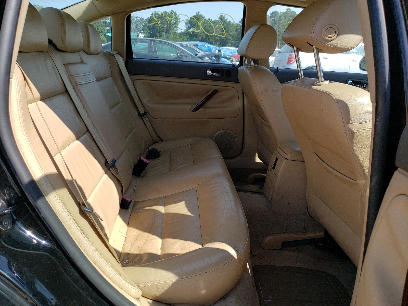 Photo 6 from auction – 2004 VOLKSWAGEN PASSAT GLX with VIN WVWTH63B74P251519