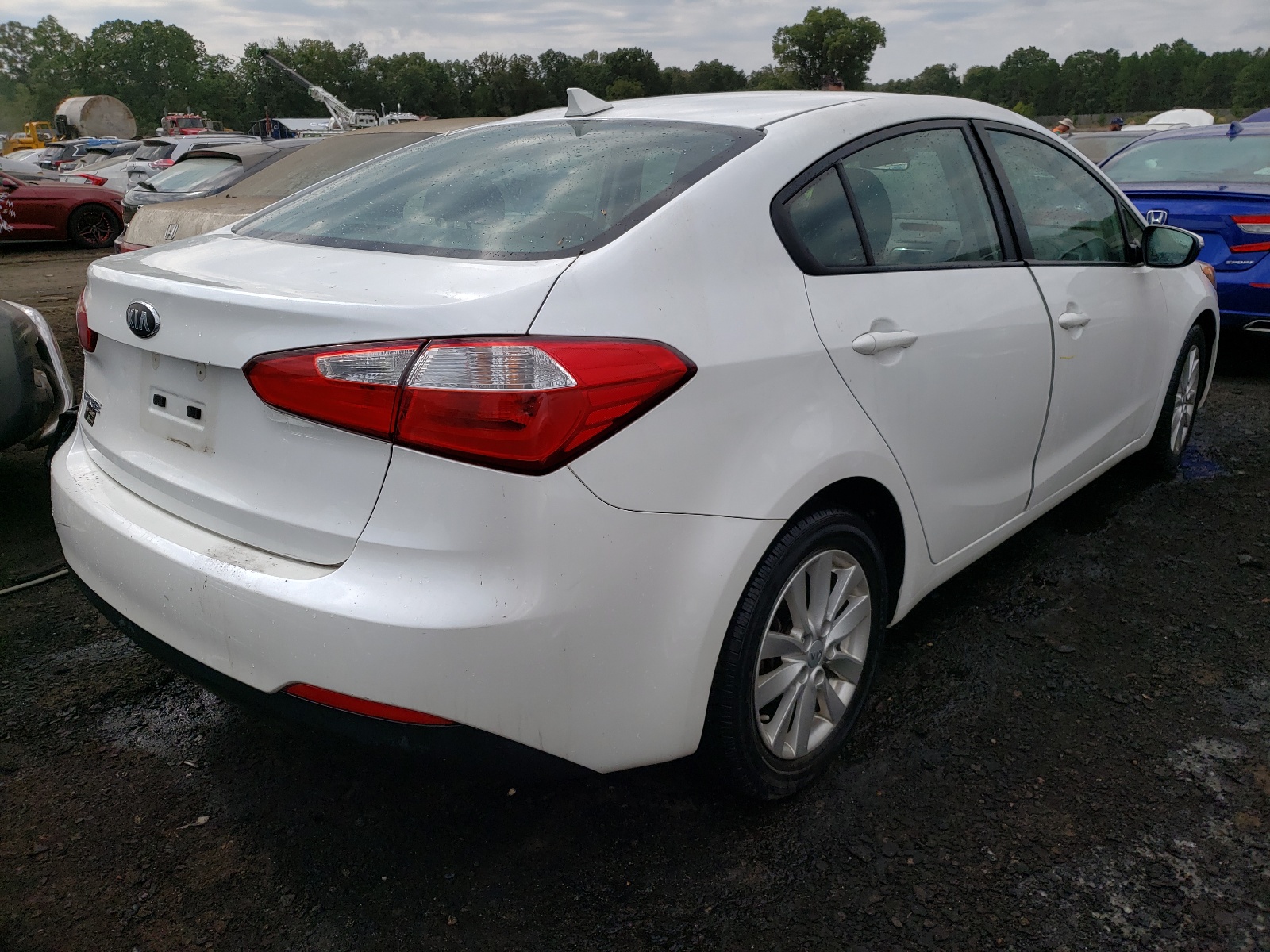 Photo 4 from auction – 2014 KIA FORTE LX with VIN KNAFX4A65E5095873