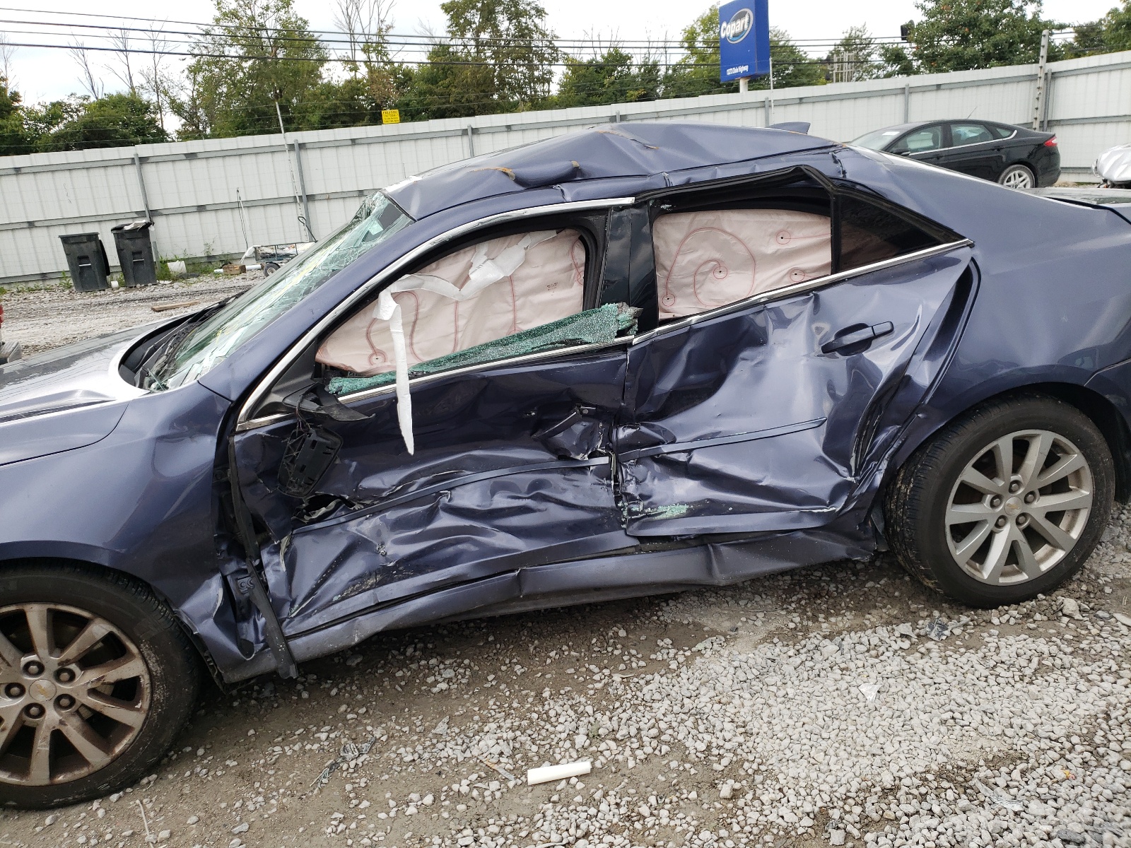 Zdjęcie 9 z aukcji – 2015 CHEVROLET MALIBU 2LT z VIN 1G11D5SL5FF139410