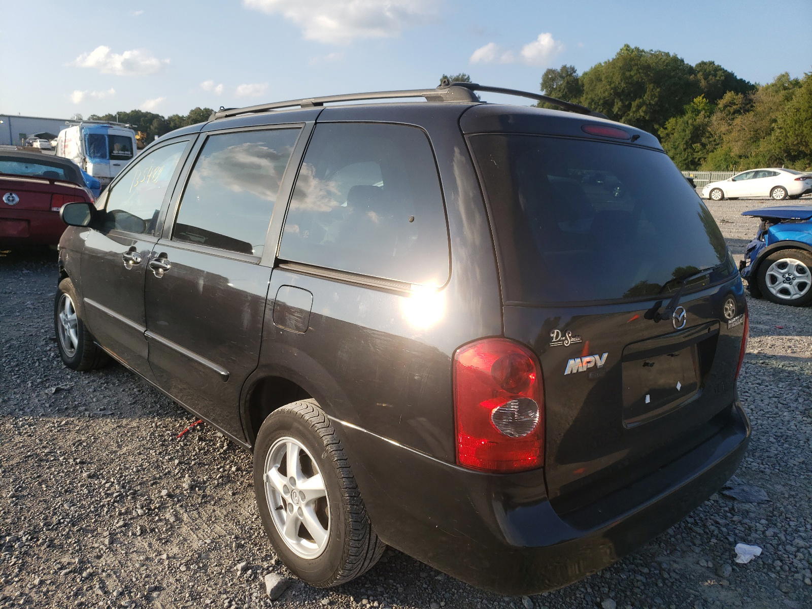 Photo 3 from auction – 2003 MAZDA MPV WAGON with VIN JM3LW28AX30369139