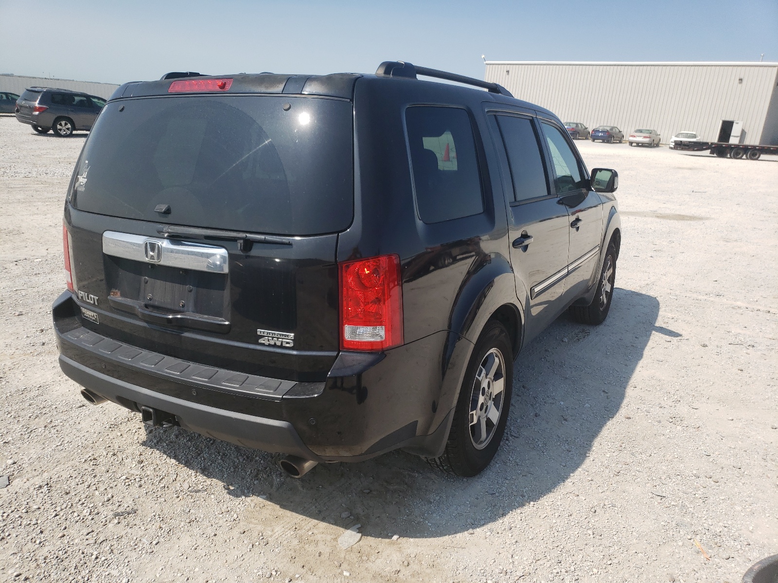 Photo 4 from auction – 2010 HONDA PILOT TOUR with VIN 5FNYF4H92AB005568