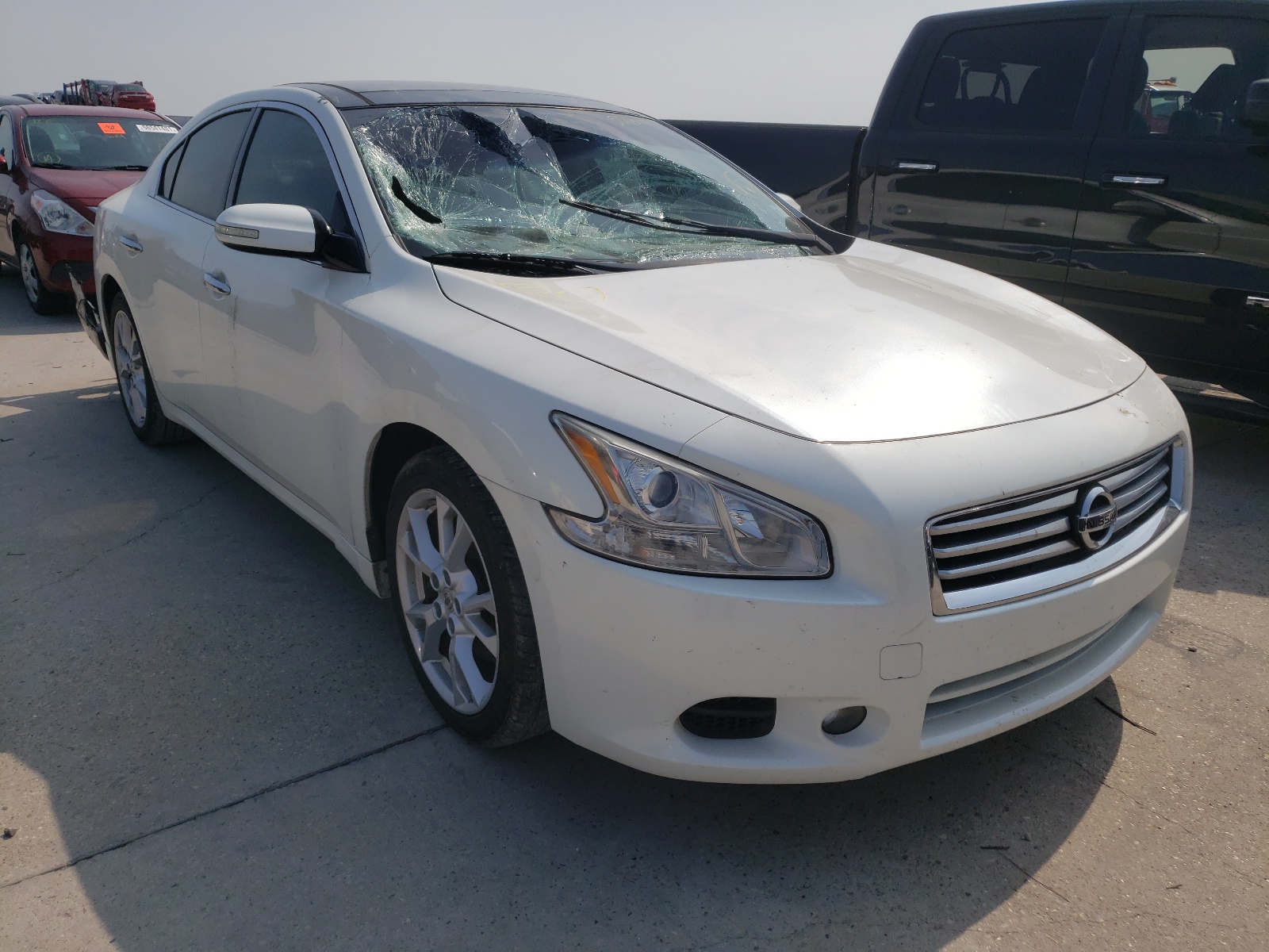 NISSAN MAXIMA S 2014 مع رقم تعريف المركبة 1N4AA5AP8EC465552 - صورة من المزاد