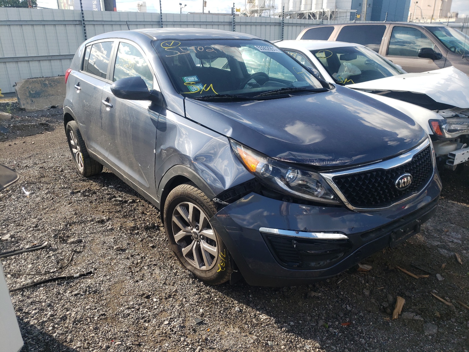 KIA SPORTAGE L 2016 with VIN KNDPB3AC8G7864587 - Photo from auction