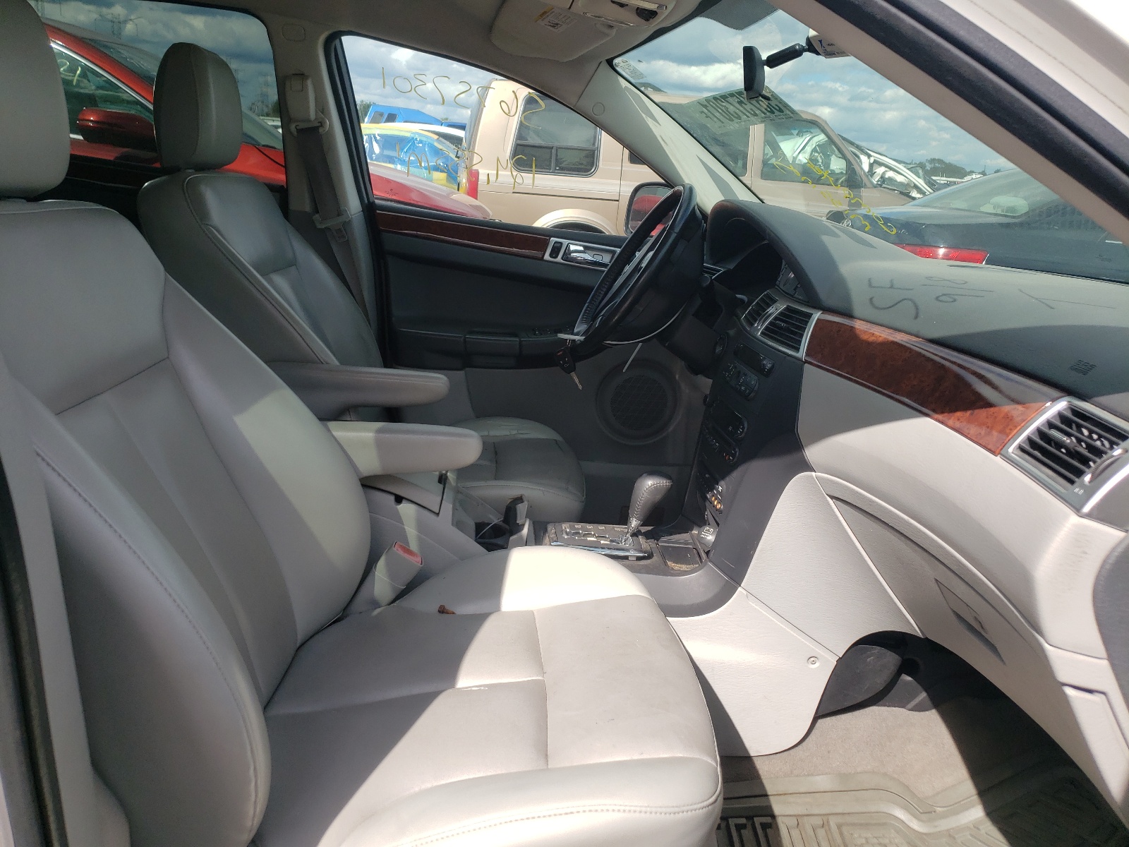 صورة رقم 5 من المزاد - 2007 CHRYSLER PACIFICA T مع VIN 2A8GM68XX7R129864