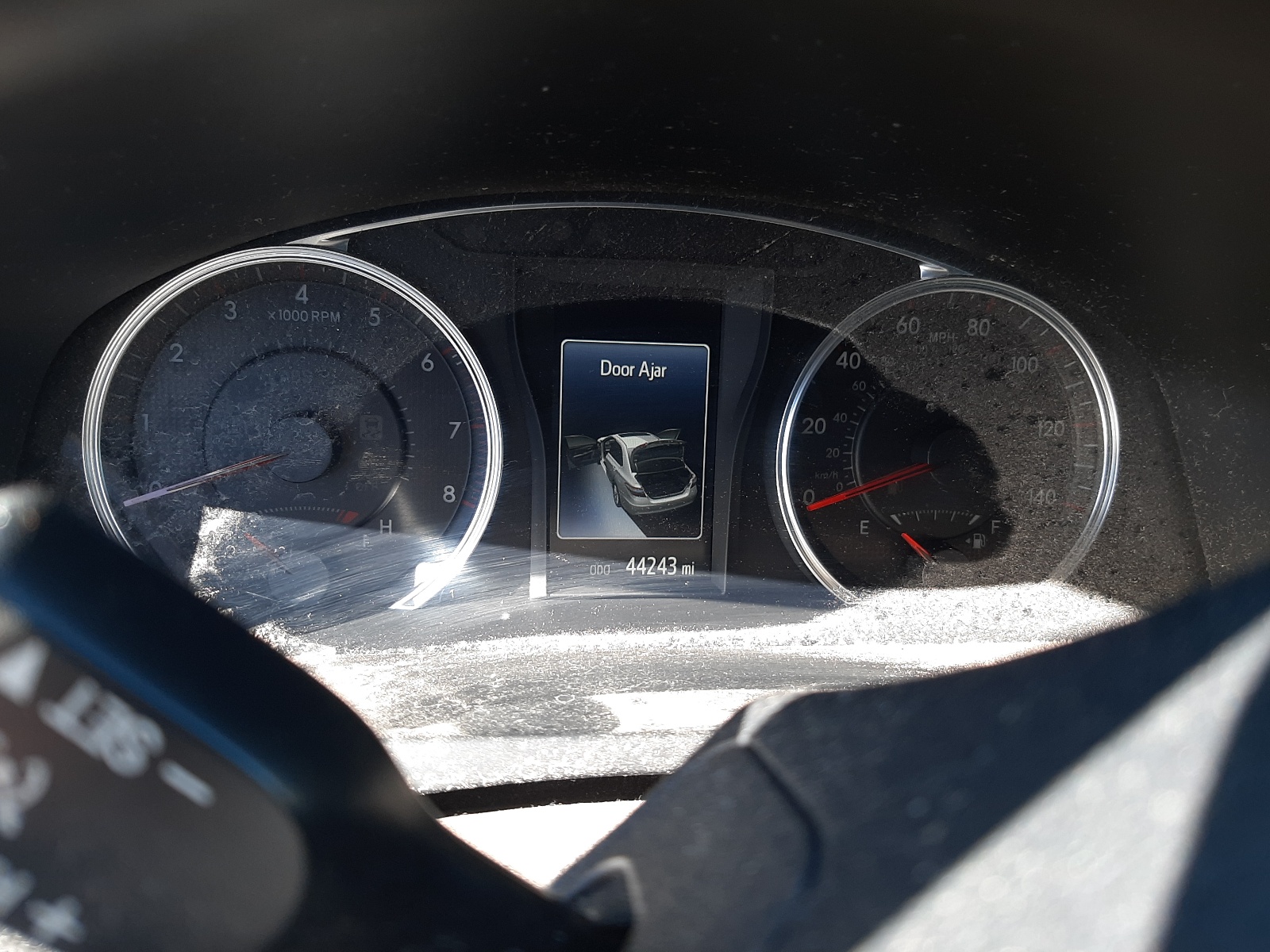 Photo 8 from auction – 2016 TOYOTA CAMRY LE with VIN 4T1BF1FK3GU180210