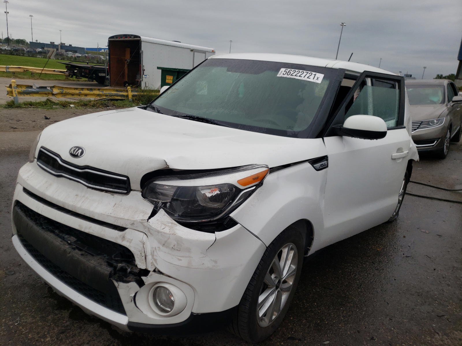 Photo 2 from auction – 2018 KIA SOUL + with VIN KNDJP3A52J7894426