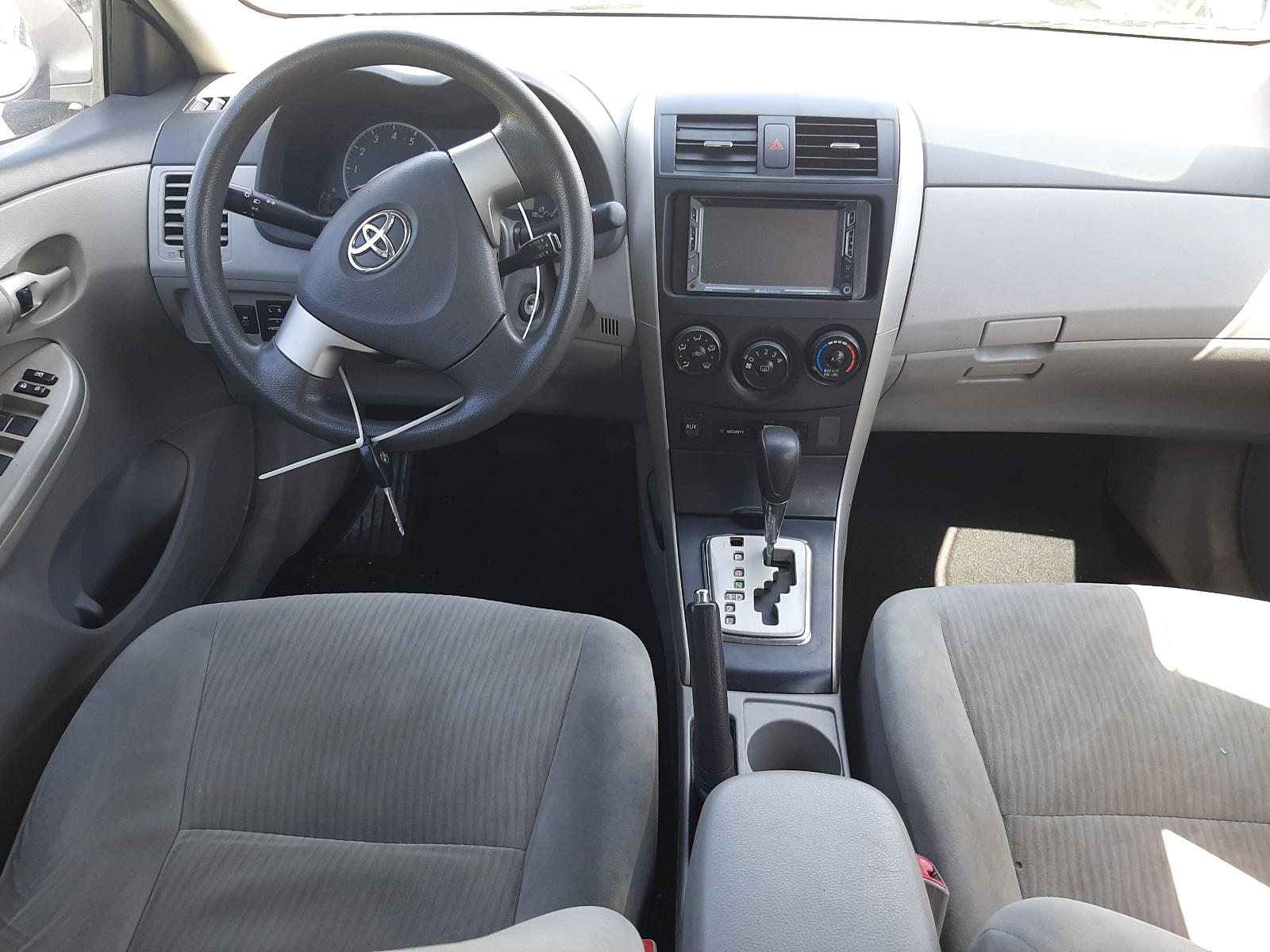Photo 9 from auction – 2010 TOYOTA COROLLA BA with VIN 1NXBU4EE7AZ215440