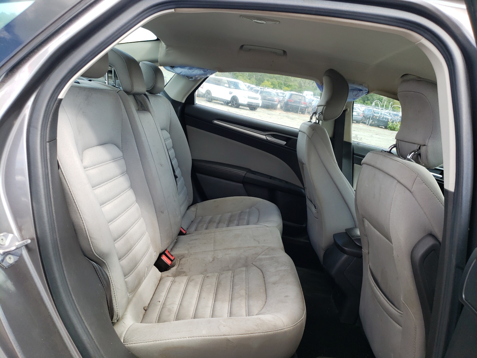 Photo 6 from auction – 2013 FORD FUSION S with VIN 3FA6P0G78DR129186